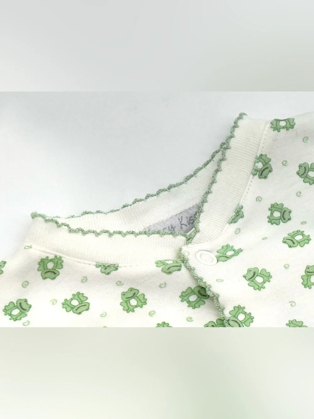 GUC Kissy Kissy Frogs Pima Cotton Footless One-Piece Sleeper in White Green 3-6M